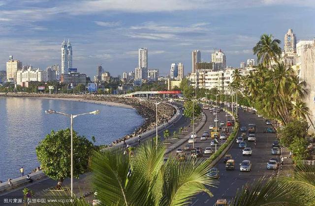 世界网友热议印度经济前景,中国网友用尊重赢