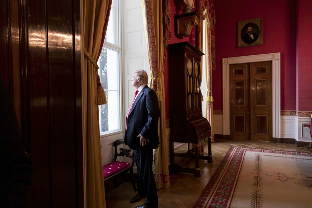 特朗普执政一周年,走近首位白宫女摄影师镜头下的他 