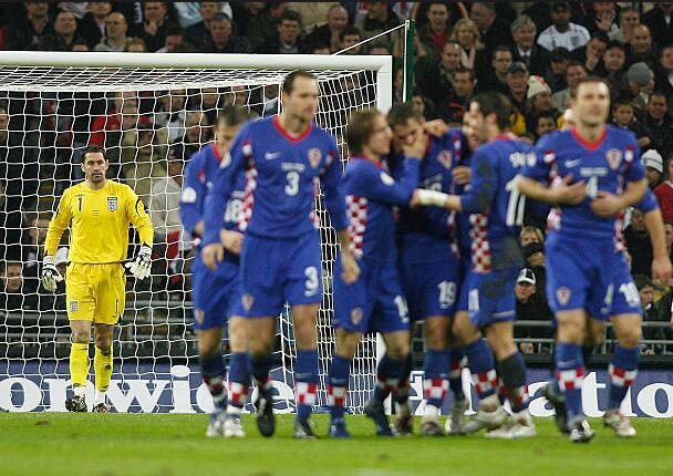 欧洲国家联赛A4组解签:西班牙复仇格子?三狮