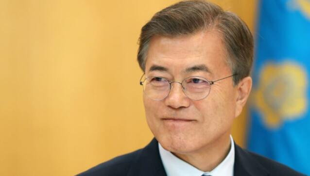 韩总统:感谢韩国教练将越南足球带到亚洲顶级