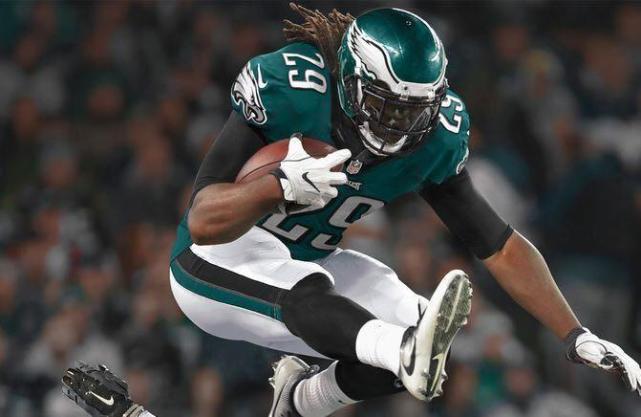 超级碗球星勒加雷特布朗特坏小子变成大巨星