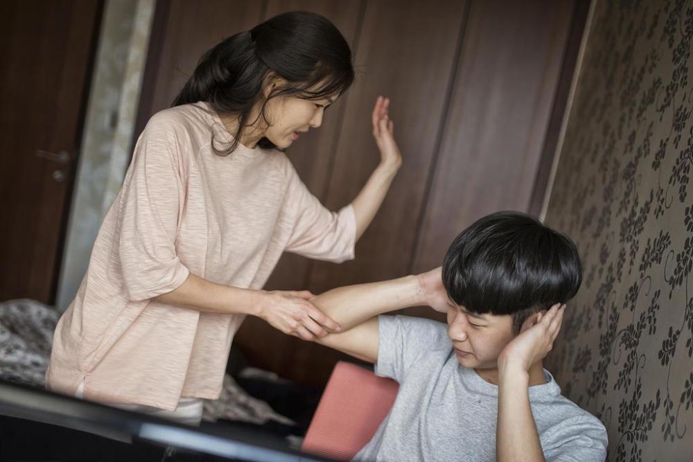 妈妈一巴掌 七岁孩子没了 多生气 这三个地方也不能打