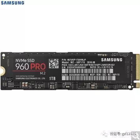 电脑的硬盘是纯固态好还是固态+机械硬盘搭配