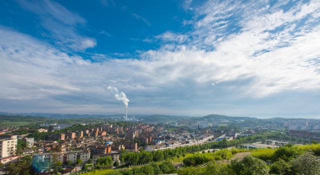 广西8个县级市、包括宜州,市区风光大比拼,看