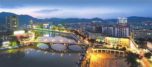 广西8个县级市、包括宜州,市区风光大比拼,看