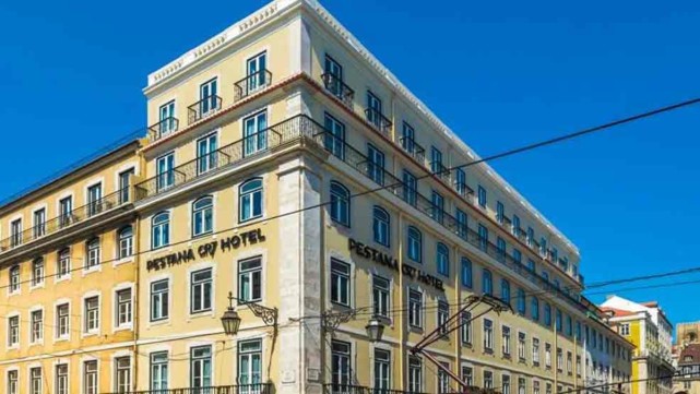 C罗商业版图扩至马德里 筹建酒店明年开张