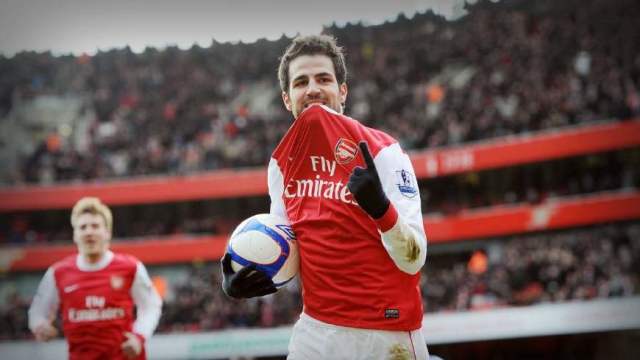 小法有多强?这七张动态图你感受一下,是巴萨毁