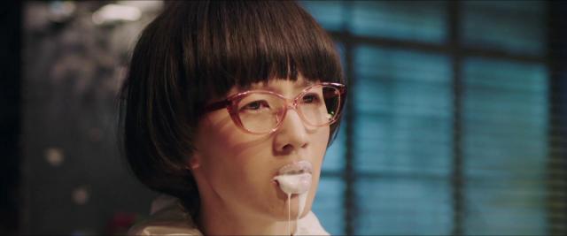 papi酱的荧屏首秀《妖铃铃》李菊花一个既美丽和智慧与一身的女子