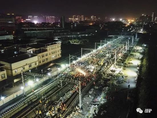 基建狂魔再次震撼世界!外国面子丢尽,感叹中国
