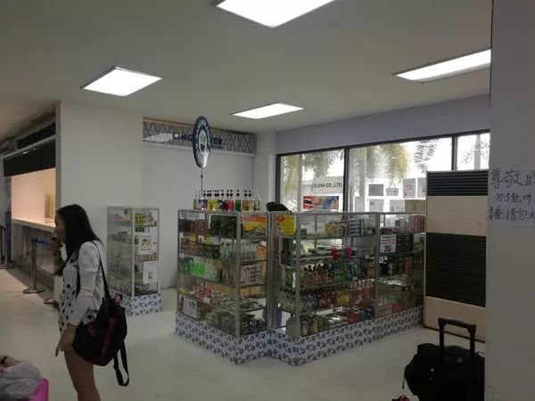 芭提雅乌塔堡机场出境流程