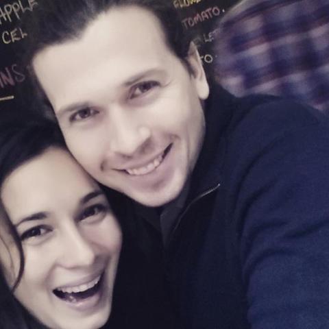 韩庚女友卢靖姗前任曝光去年9月还在晒亲密合影