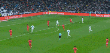 的进球绝技,比如贝克汉姆的任意球,克洛泽的头球,罗本的内切射门等等