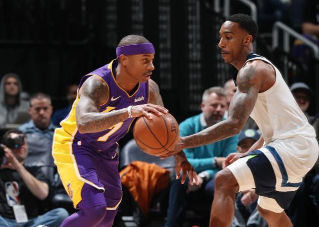 小刺客:这一年经历了很多 要坚持到底保持微笑