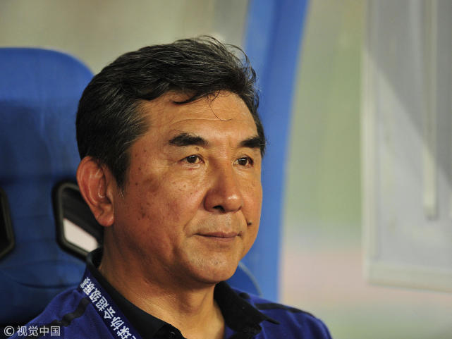 马宁在大连的帅位已不稳除了济科之外,辽宁媒体纷纷放出消息,卡马乔