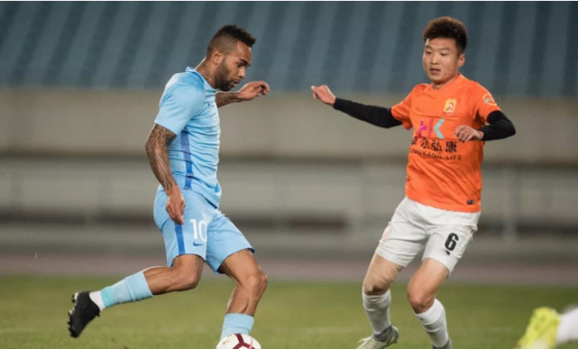 热身-江苏苏宁2-1武汉卓尔 特谢拉登场吉翔两球