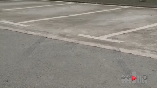 夫妻争执酿惨祸 重庆一女子开车致丈夫身亡