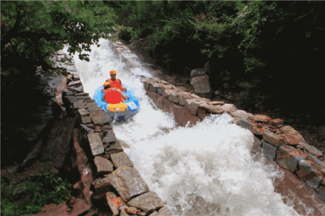 地址:阳东县合山镇合山机场内 09 清远古龙峡  漂流 "广东漂流看清远