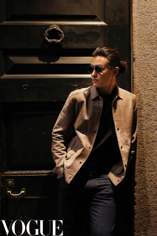 朱丹深夜转发老公周一围帅照,迷妹式秀恩爱太