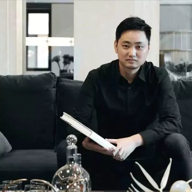 张  健dia丹健国际创始人之一dia丹健国际是由中德多位设计师合伙成立