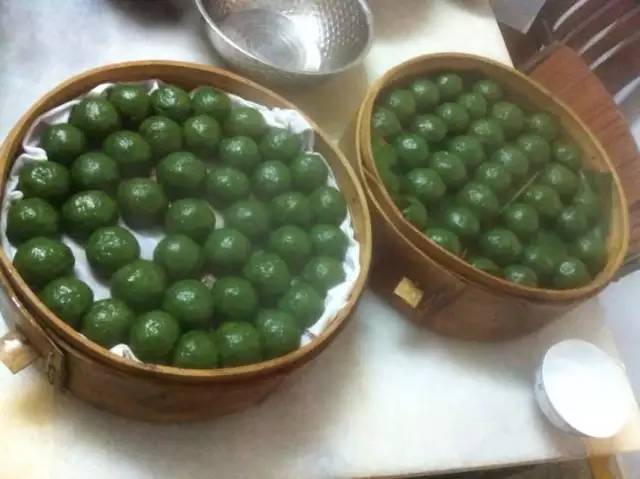 资源县有一种美食,叫"燕子花"粑粑,满满都是家乡的味道