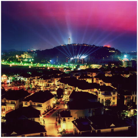 东莞从前农民工遍地都是,如今各大车站冷冷清