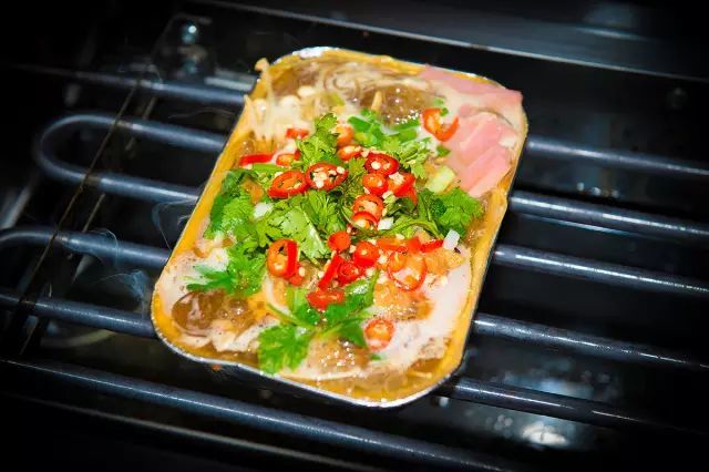 锡纸烤粉丝与蒜蓉粉丝蒸扇贝做法一吃就上瘾