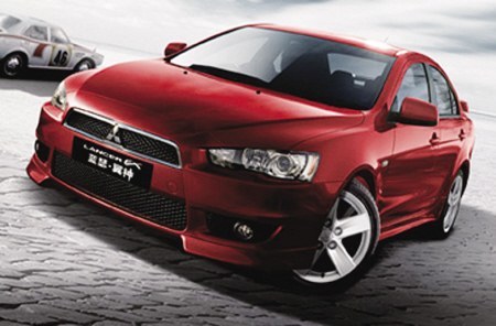 小马拉大车的5款车,其中3款油耗还高的吓人!