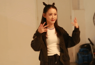 " "大娇娇头顶上的单揪揪也改成