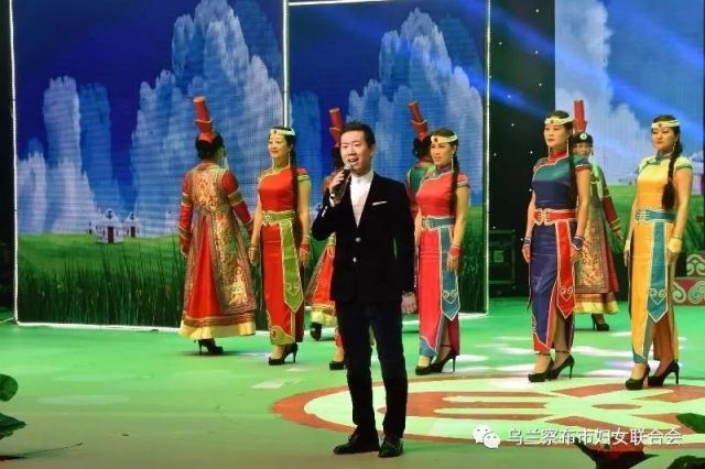 芳菲三月巾帼情--乌兰察布市各族各界妇女纪念