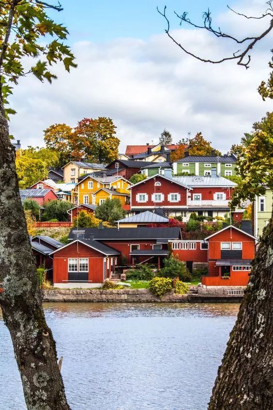 世界最美的40个小镇丽江凤凰没上榜中国上榜的竟是它们