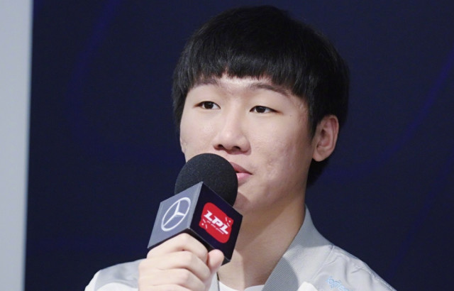 英雄联盟LPL职业选手编号0002退役了!编号00