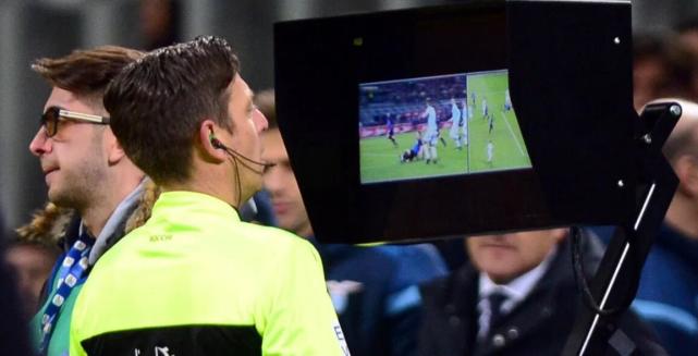 专访FIFA主席:VAR是场不回头的革命 世界杯不