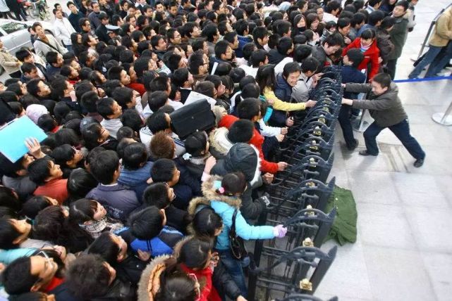 2021年一个奇怪的现象发生了!