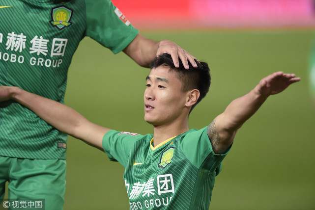 半场-苏宁0-1国安 韦世豪世界波破僵特谢拉中框