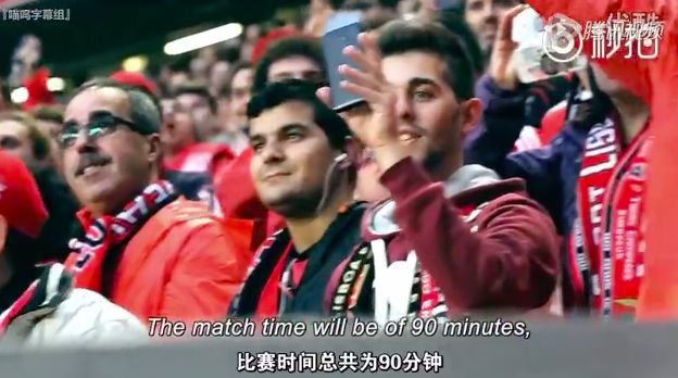 深航空姐中甲赛场表演,挺美的,但人家阿联酋航