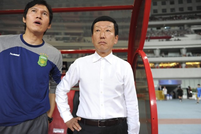 权健救火主帅与同伴赴天津 崔康熙若接手他将