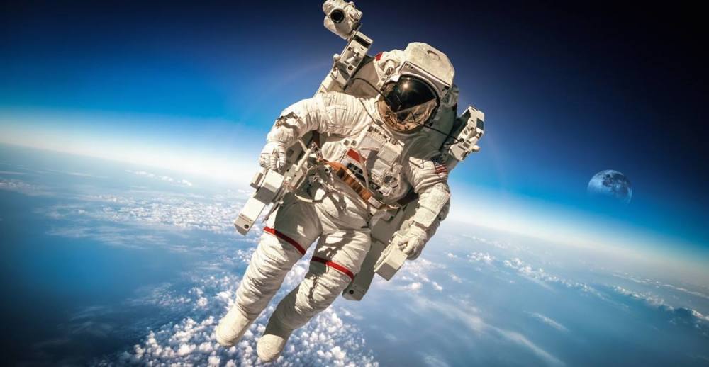宇航员在太空待一年,基因将突变7%,10年后他