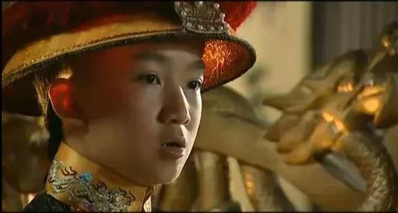 6岁开始演戏,出演《康熙王朝》一炮而红,