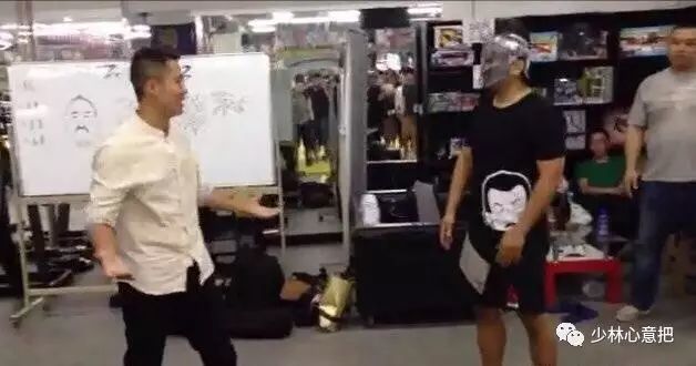 [视频]徐晓冬又KO咏春拳师丁浩!双方结怨的前