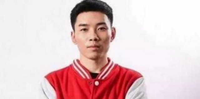 4am将再次征战国外吃鸡战场,网友送周莉莉四个字:自作自受!