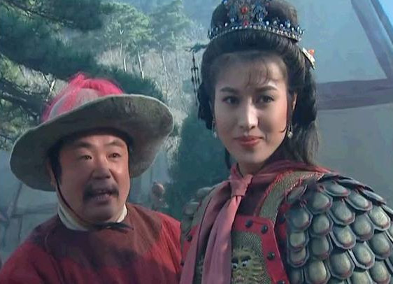 扈三娘绝非善茬,一丈青绰号,就可以看出是