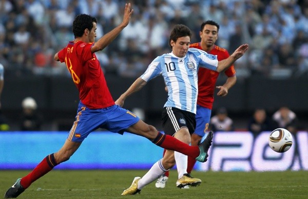 西班牙VS阿根廷前瞻:梅西出战 科斯塔或重返首