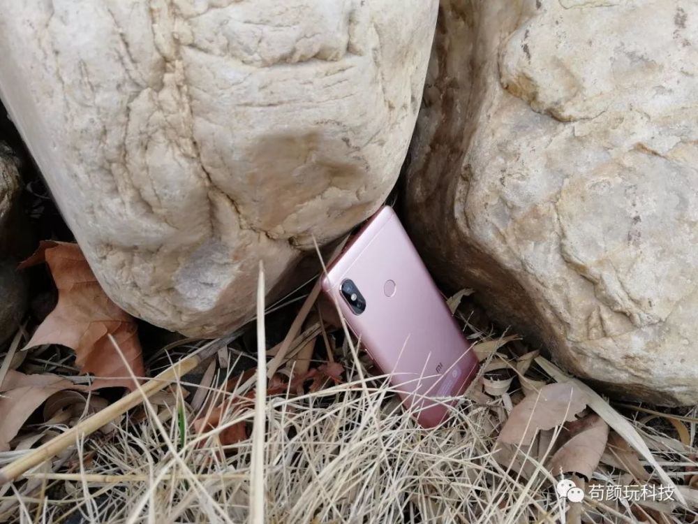 红米note5玫瑰金图赏,拍的垃圾,也许是拍照设备
