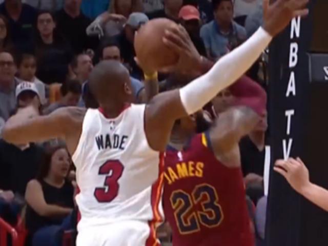 单身狗请自动回窝,下面是詹韦夫妇的秀恩爱时间!