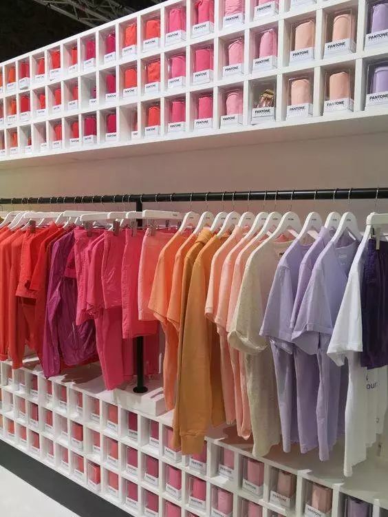 侧挂陈列基本原则!