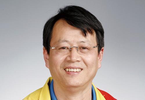 国乒老帅遭质疑吴敬平霸气回应廉颇虽老尚善饭