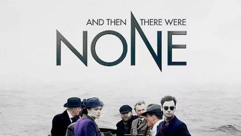 八个小朋友,一起手拉手听恐怖童谣