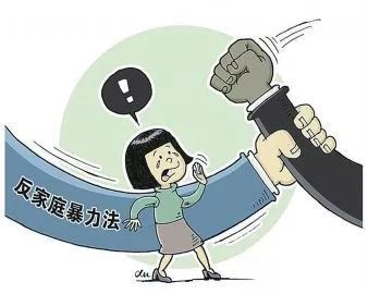 贵阳一男子醉酒后家暴撒泼,竟将一岁孩子…妻