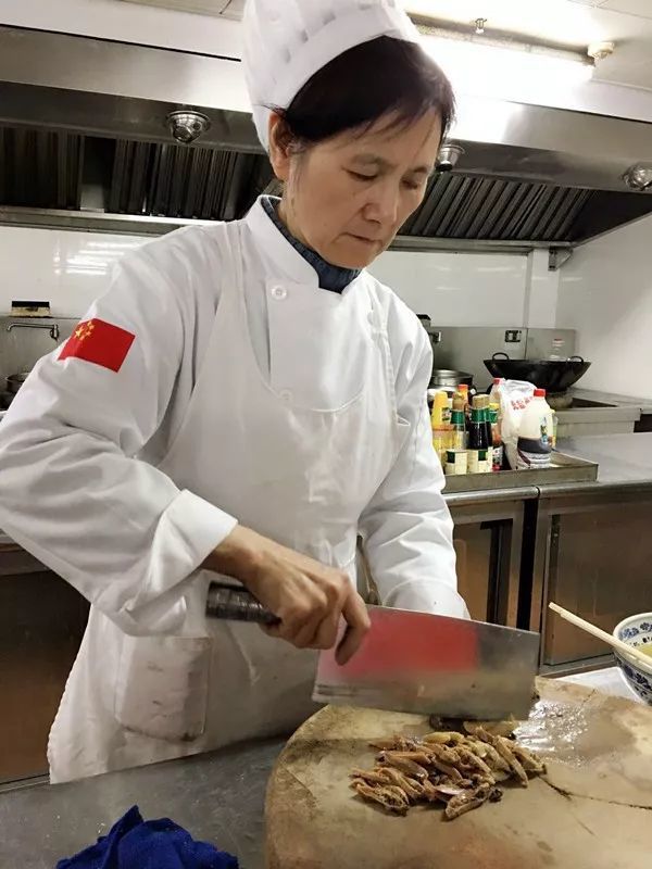 浙江这个女厨师长烧的菜你吃过吗?