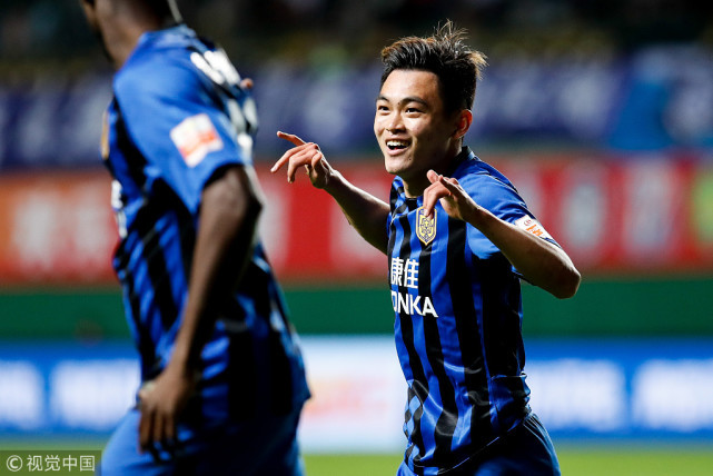 人民日报:中超排名似曾相识 裁判需寻VAR打开